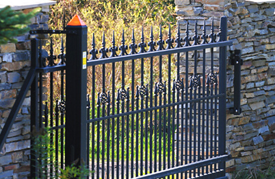 NAPED W SLUPIE WISNIOWSKI