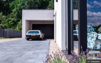 _MG_9799-ok_2-UniTherm-RAL-9005_stolarka-Alu